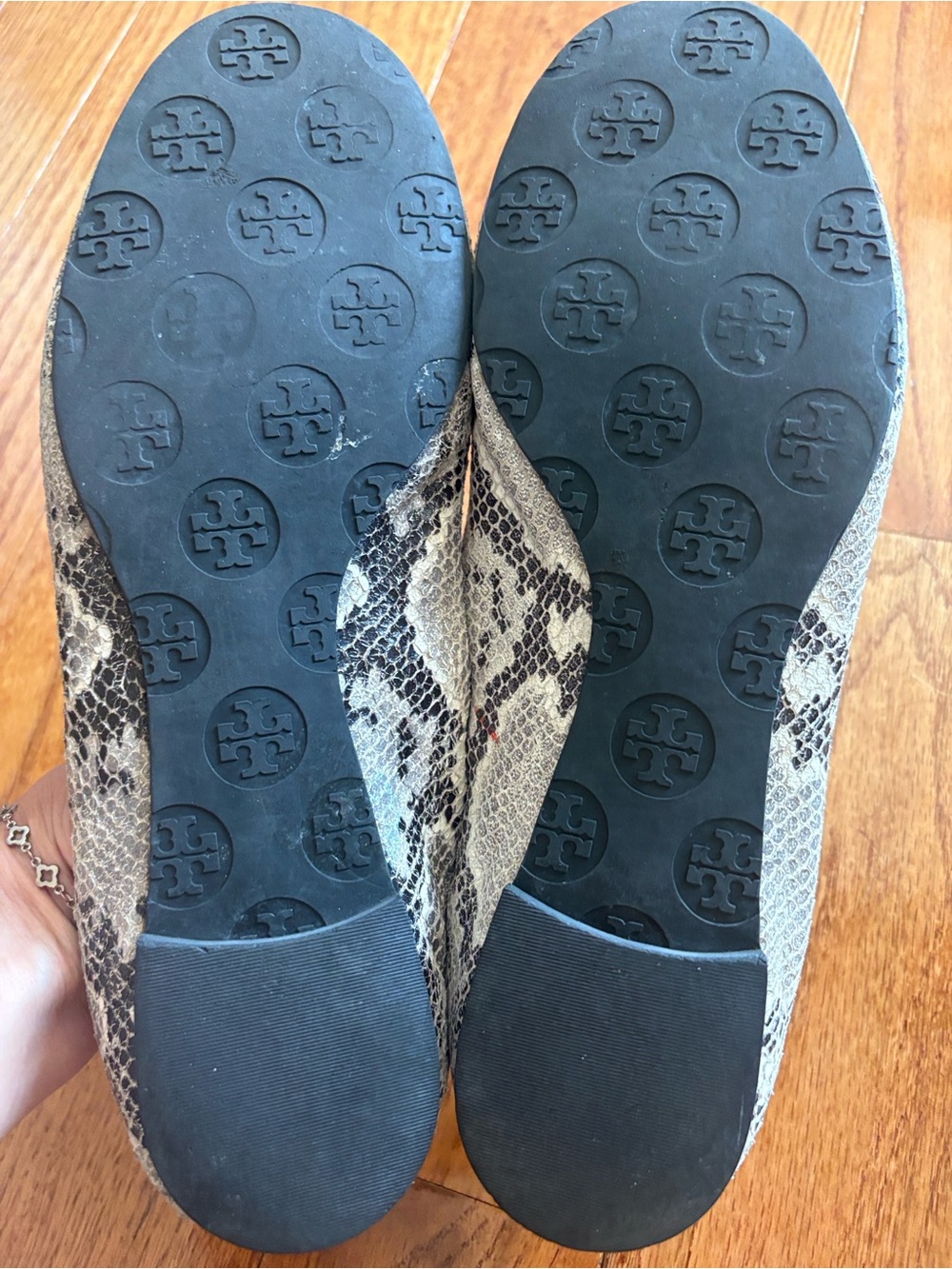 Tory Burch snakeskin ballet flats - Picture 6 of 12